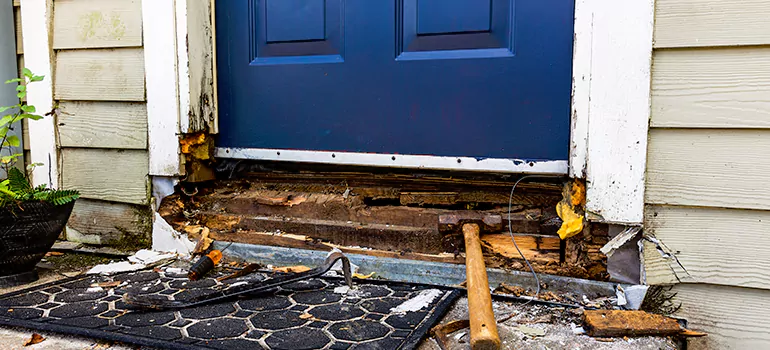 Broken Door Jamb Repair in Daytona Beach, FL