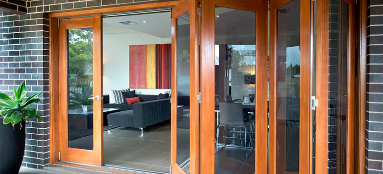 Folding Door Panel Repair in Daytona Beach, FL