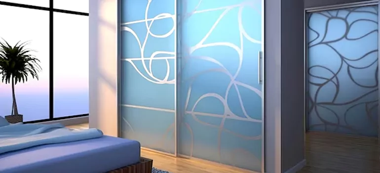 Frosting Glass Cabinet Doors in Daytona Beach, FL